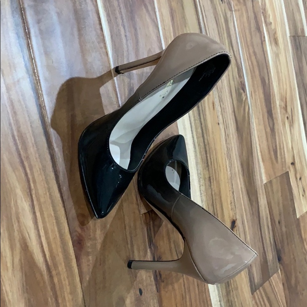 Two tone pumps